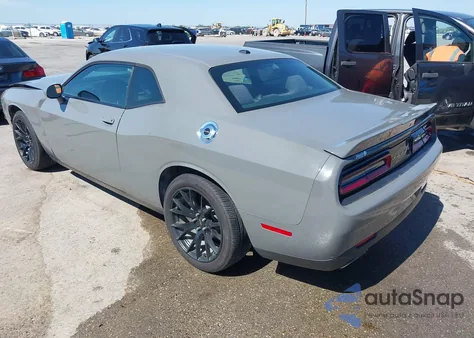 2019 Dodge Challenger Sxt from USA, damaged, VIN 2C3CDZAG8KH668701